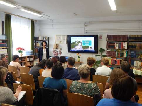 Zámori Ida intézményvezető bemutatta a Sakkpalota programot 