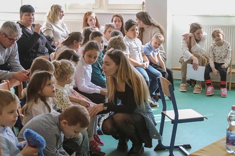 Versmondásra váró óvodások
